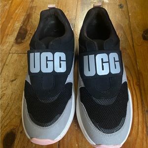 UGG LA Flex 'Black Gray Pink
 size 8:5 in women